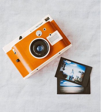 Grill and barbecue for an outdoor kitchen corner
